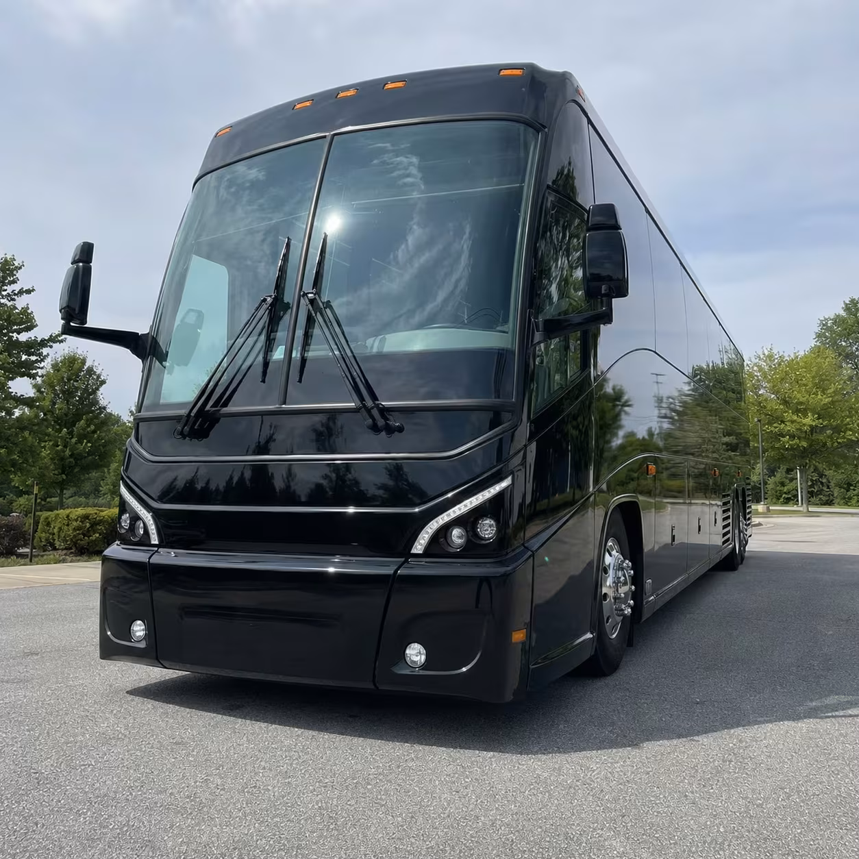 ada accessible charter buses for south fulton government groups