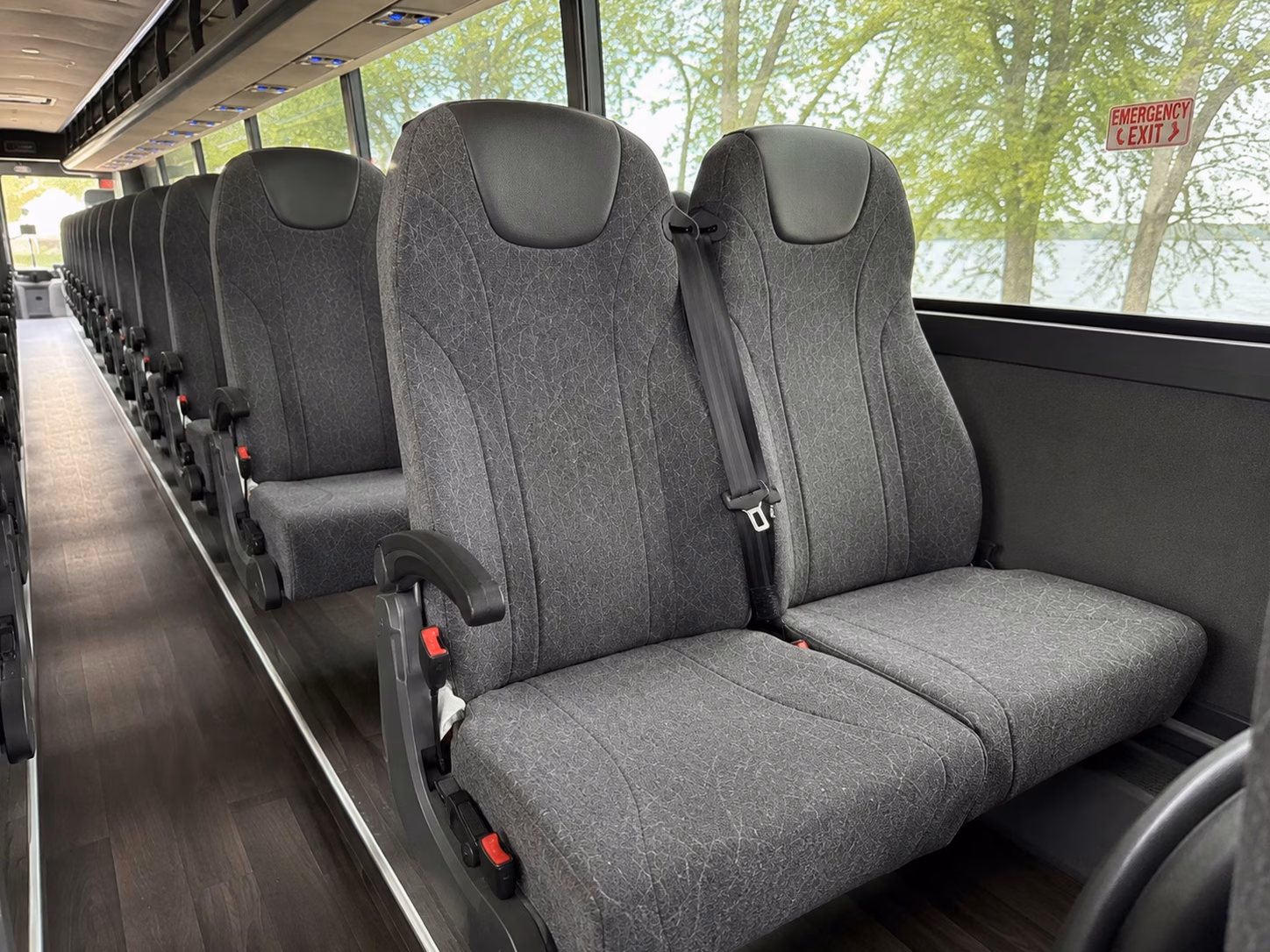 ameris bank amphitheatre charter bus rentals from south fulton