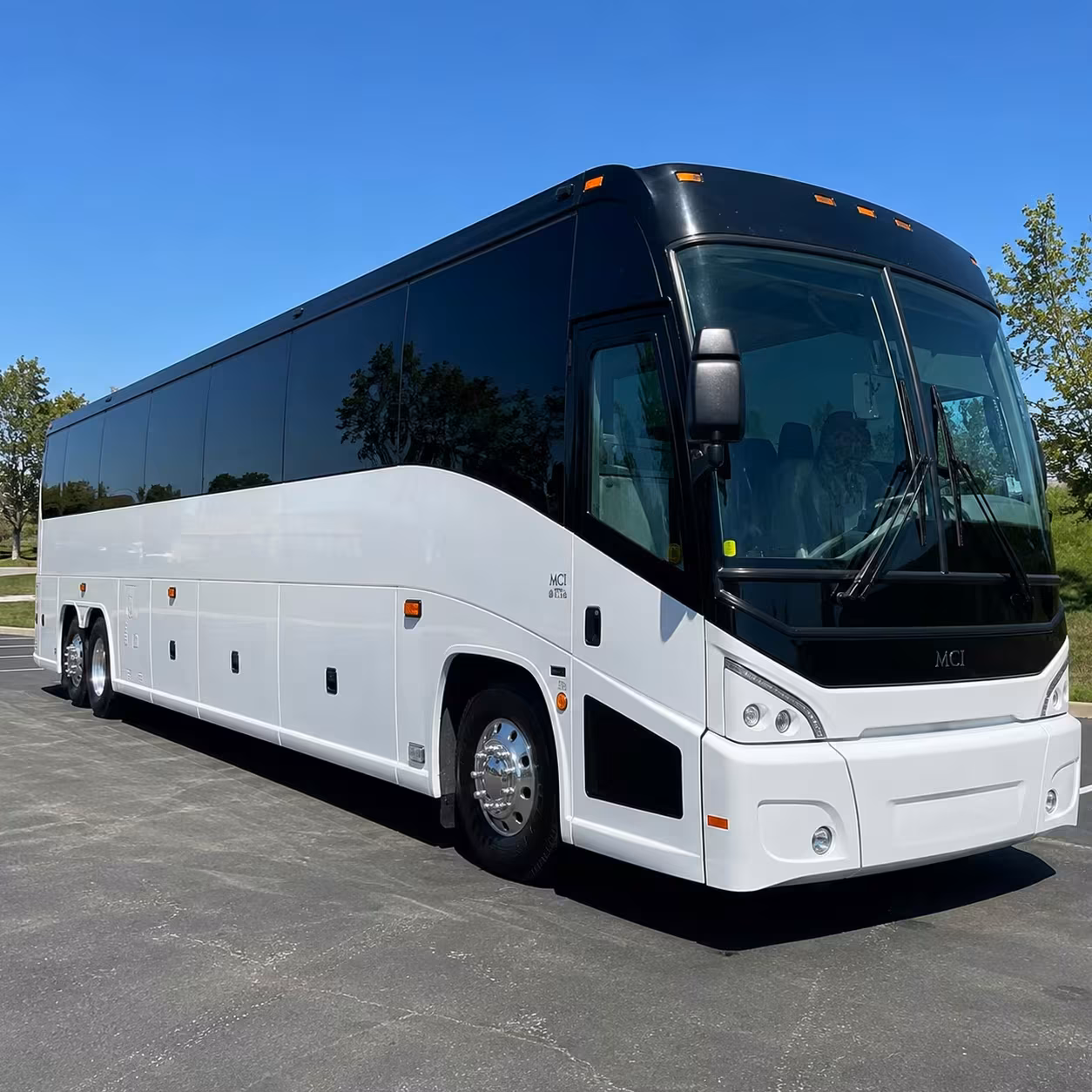 bus rentals for multi stop airport transfers in south fulton